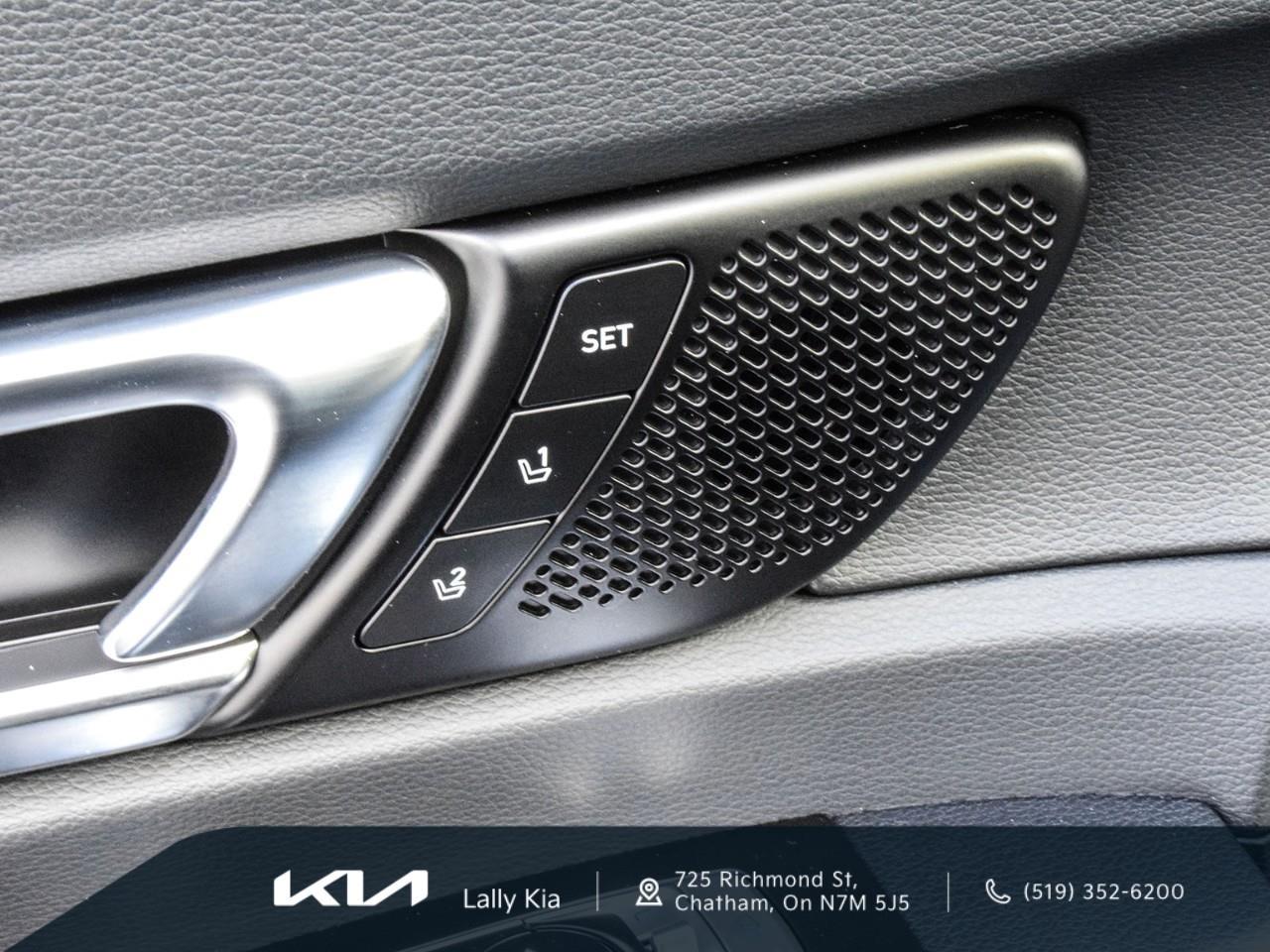 2022 Kia Telluride Nightsky New Arrival | Low KMs | Clean CarFax | Leather | Roof Photo