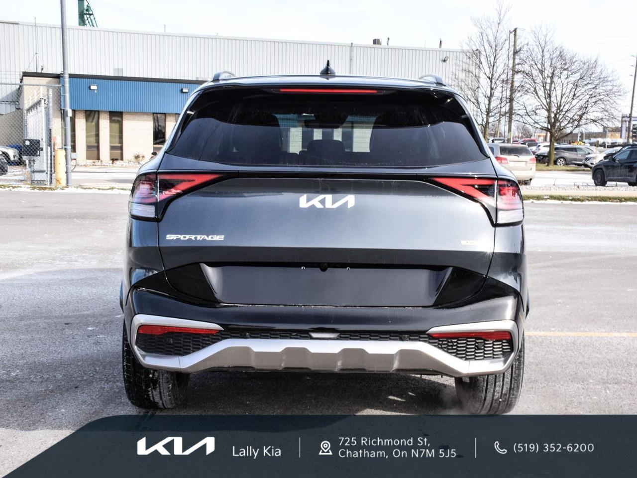 2025 Kia Sportage Plug-In Hybrid EX Premium New Arrival | Local Trade | Low KMs | Clean CarFax Photo4