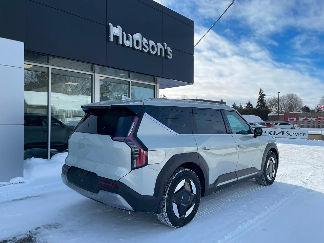 2026 Kia EV9 Land AWD Photo