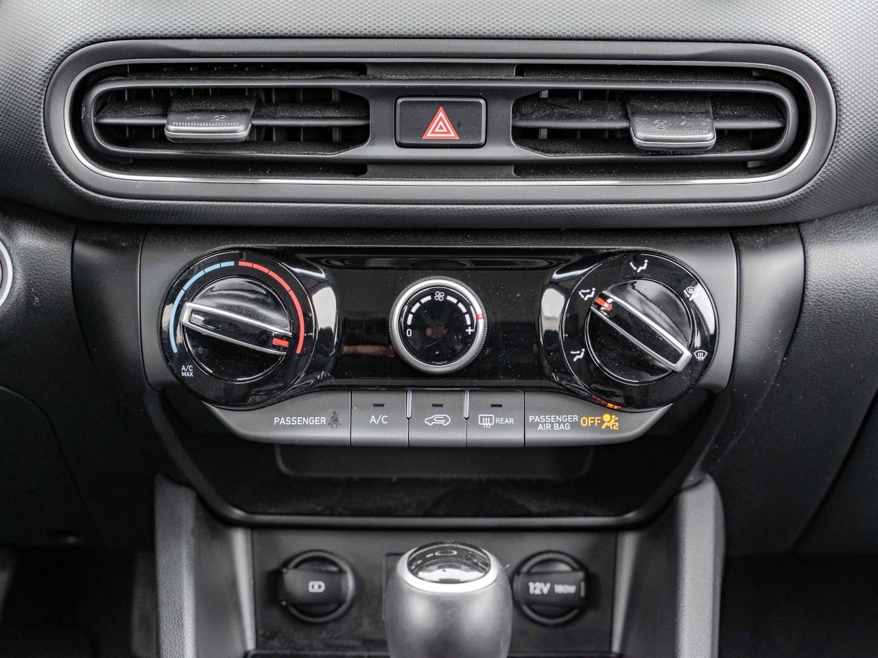 2022 Hyundai KONA 2.0L Preferred FWD Photo