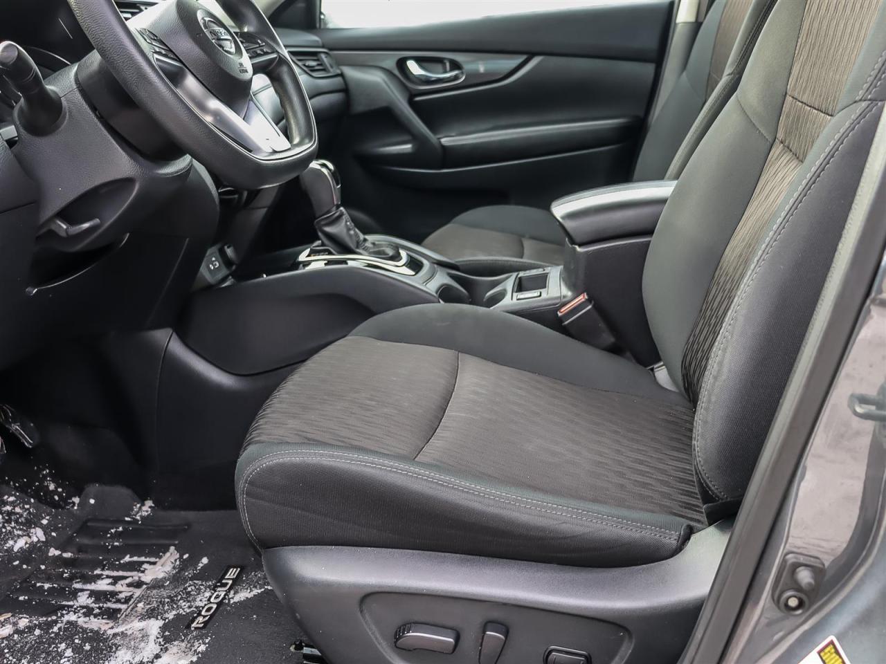 2019 Nissan Rogue SV AWD Photo