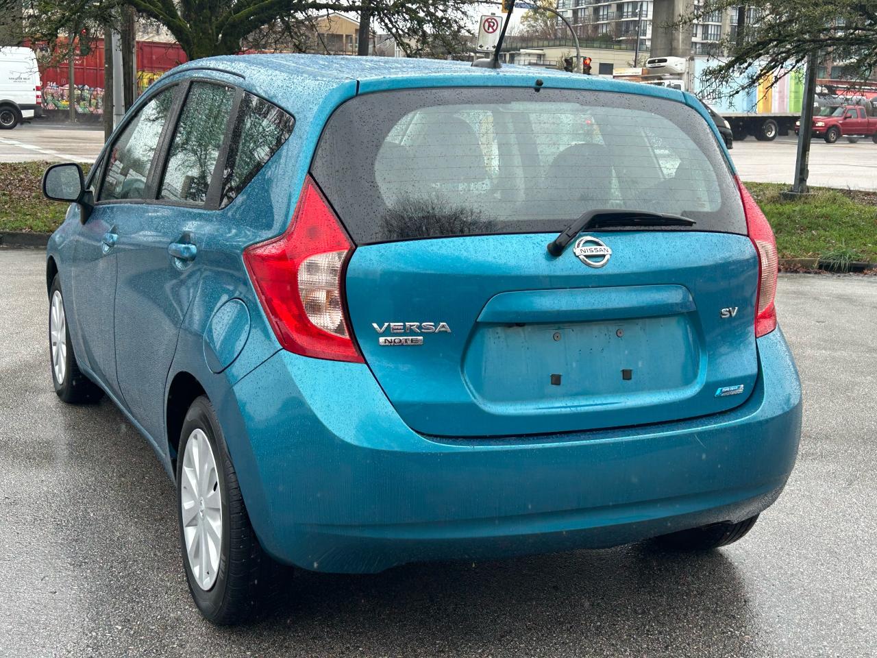 2014 Nissan Versa Note SV - Photo #3
