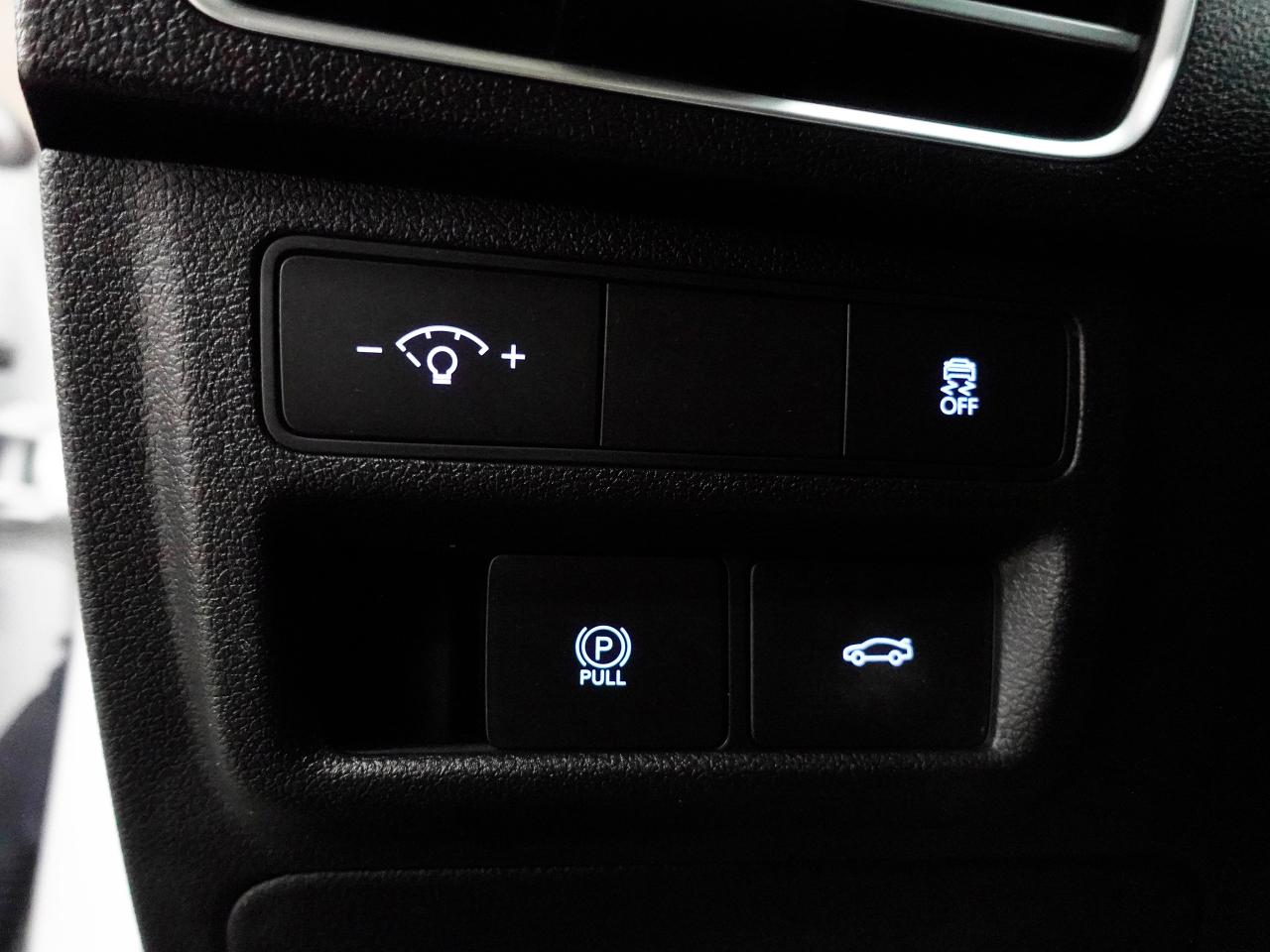 2025 Hyundai Sonata PREFERRED-Trend AWD | Nav | Leather | Pano roof