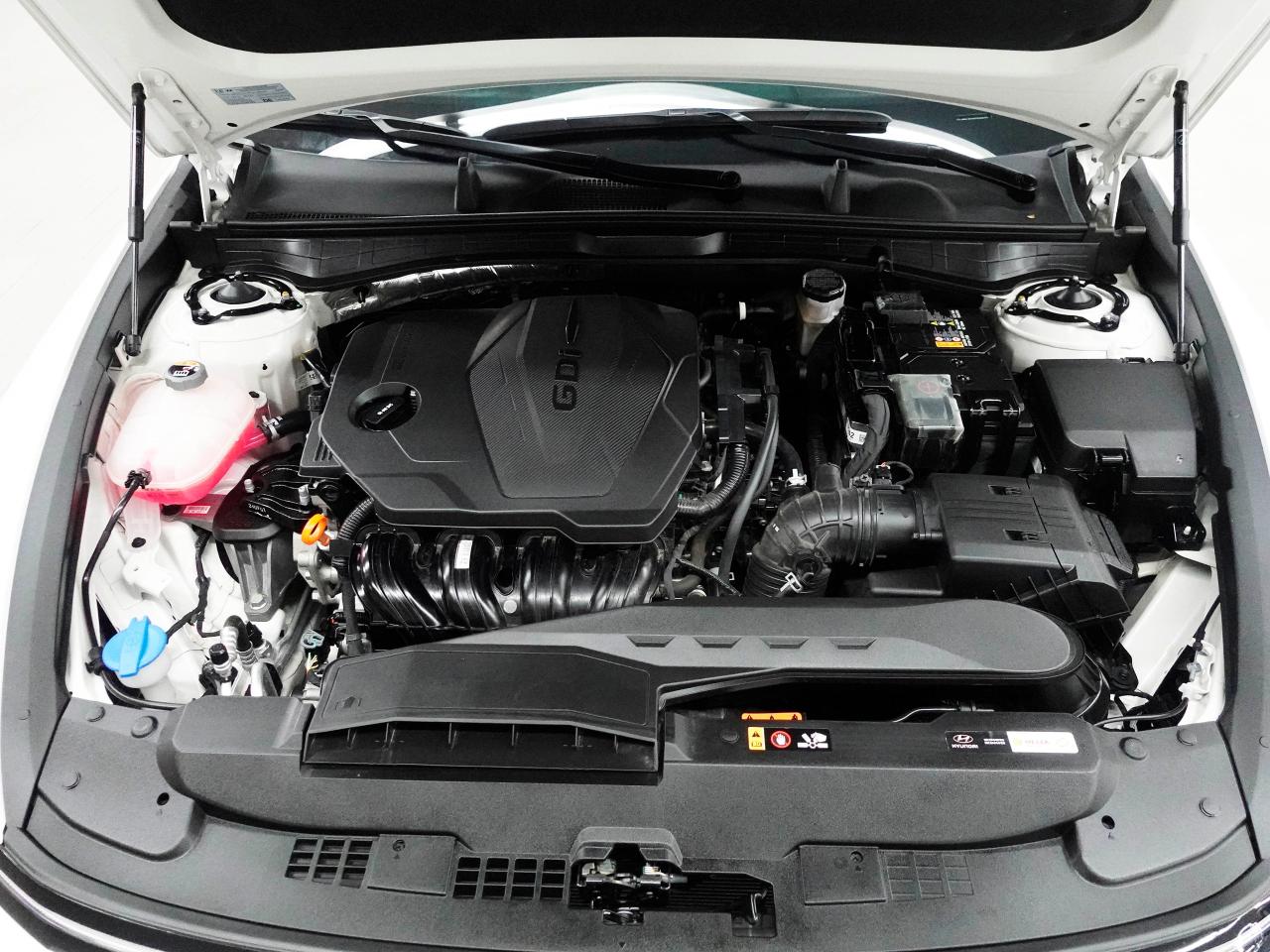 2025 Hyundai Sonata PREFERRED-Trend AWD | Nav | Leather | Pano roof