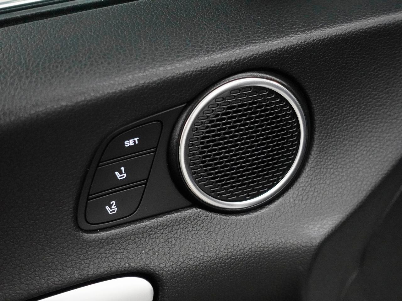 2025 Hyundai Sonata PREFERRED-Trend AWD | Nav | Leather | Pano roof Photo