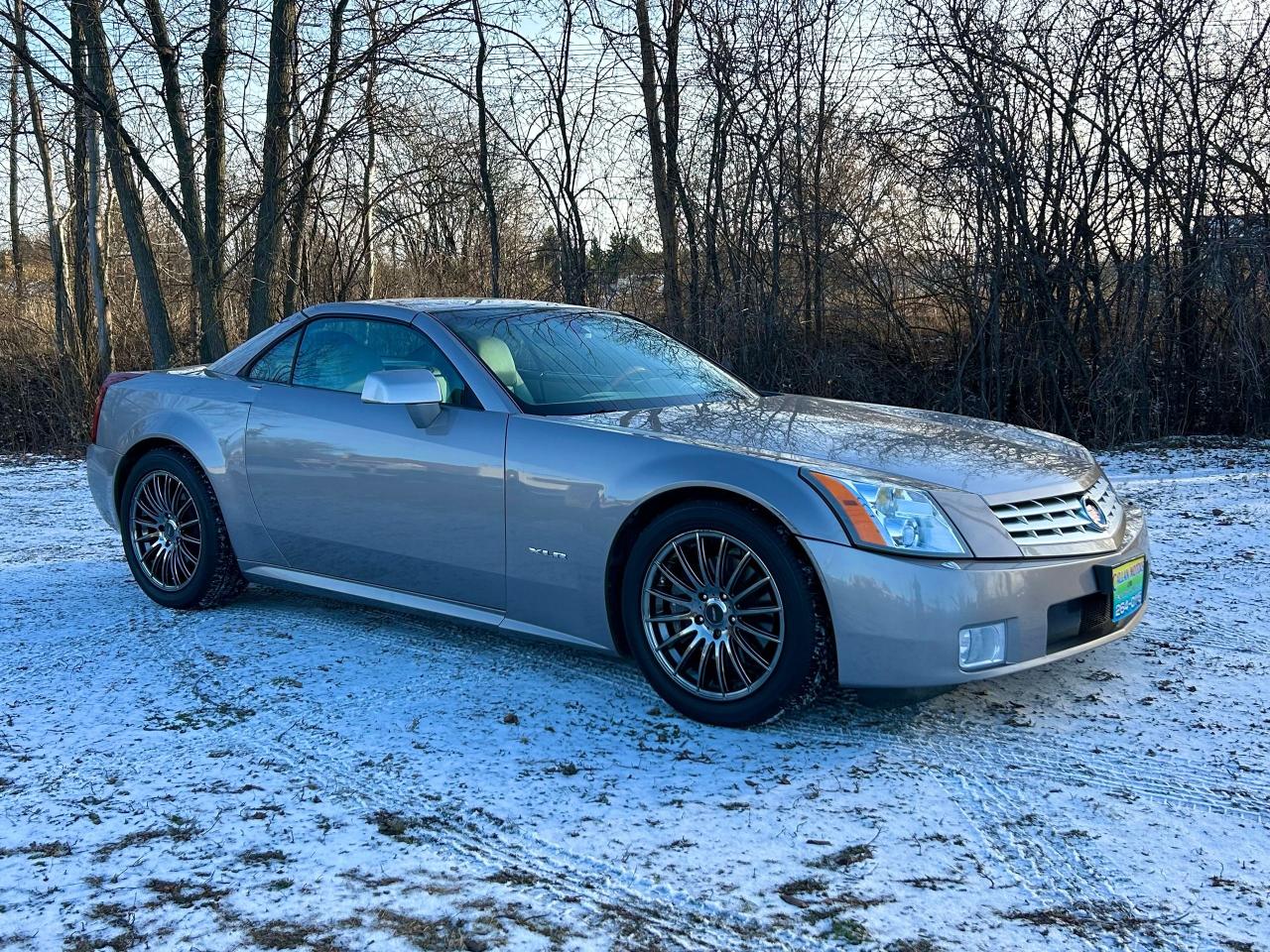 2005 Cadillac XLR Convertible 4.6L V8 RWD Auto Hard-Top Convertible - Photo #2