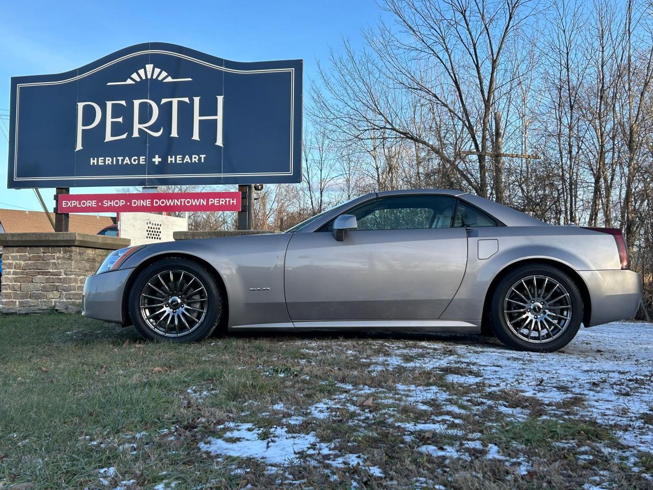 2005 Cadillac XLR Convertible 4.6L V8 RWD Auto Hard-Top Convertible - Photo #24
