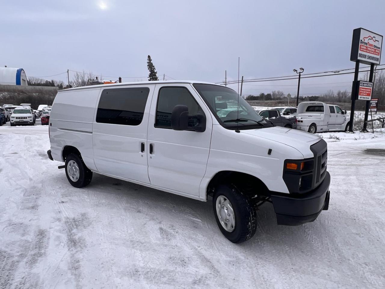 2011 Ford Econoline E-150 Commercial - Photo #7