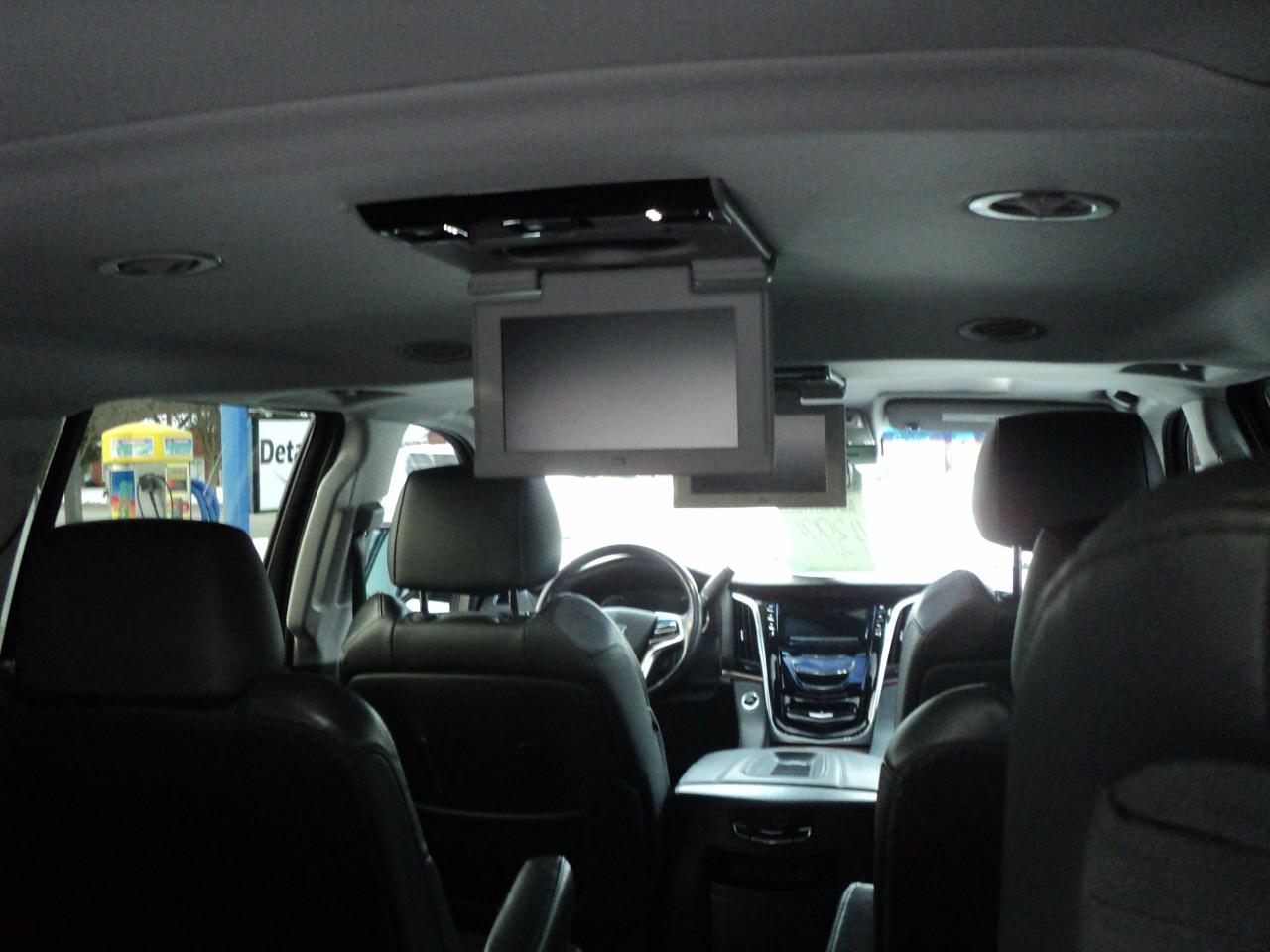 2019 Cadillac Escalade ESV Luxury 4WD 6.2L8cyl 7Pass Roof Leather Nav DVD - Photo #24