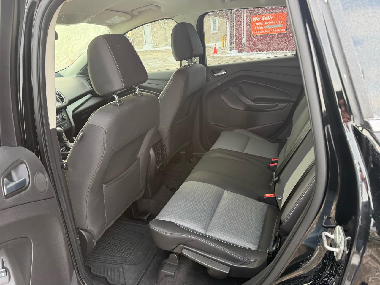 2017 Ford Escape SE BACKUP CAMERA HEATED SEATS - Photo #8