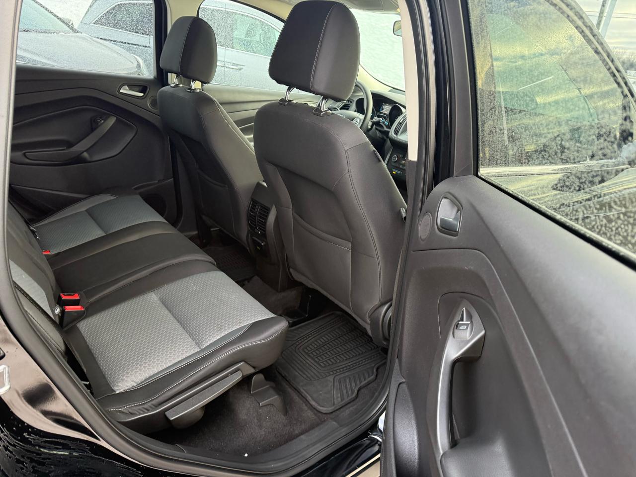 2017 Ford Escape SE BACKUP CAMERA HEATED SEATS - Photo #14