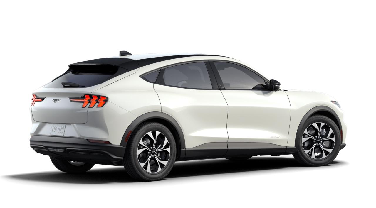 2025 Ford Mustang Mach-E SELECT AWD Standard Range Battery Photo5