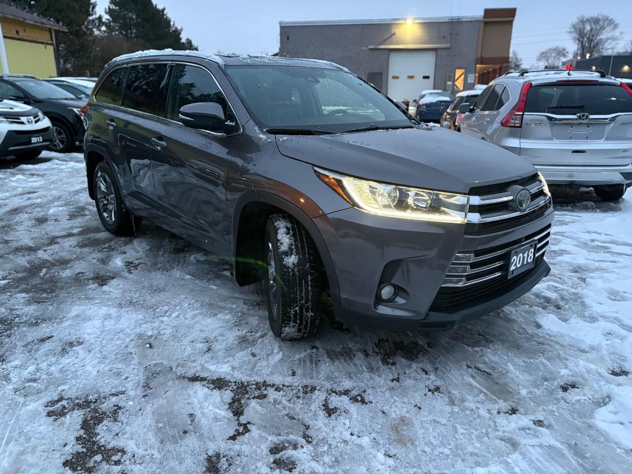 2018 Toyota Highlander LIMITED,7 PASSENGERS,NO ACCIDENT HISTORY,CERTIFIED Photo