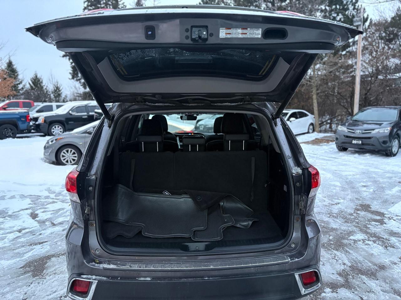 2018 Toyota Highlander LIMITED,7 PASSENGERS,NO ACCIDENT HISTORY,CERTIFIED Photo