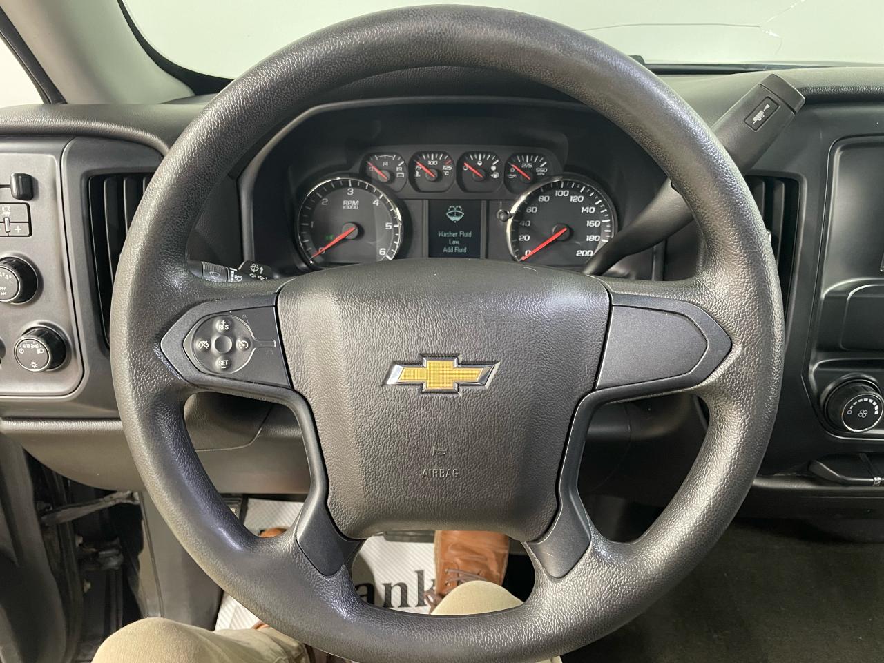 2018 Chevrolet Silverado 1500 Custom Photo12