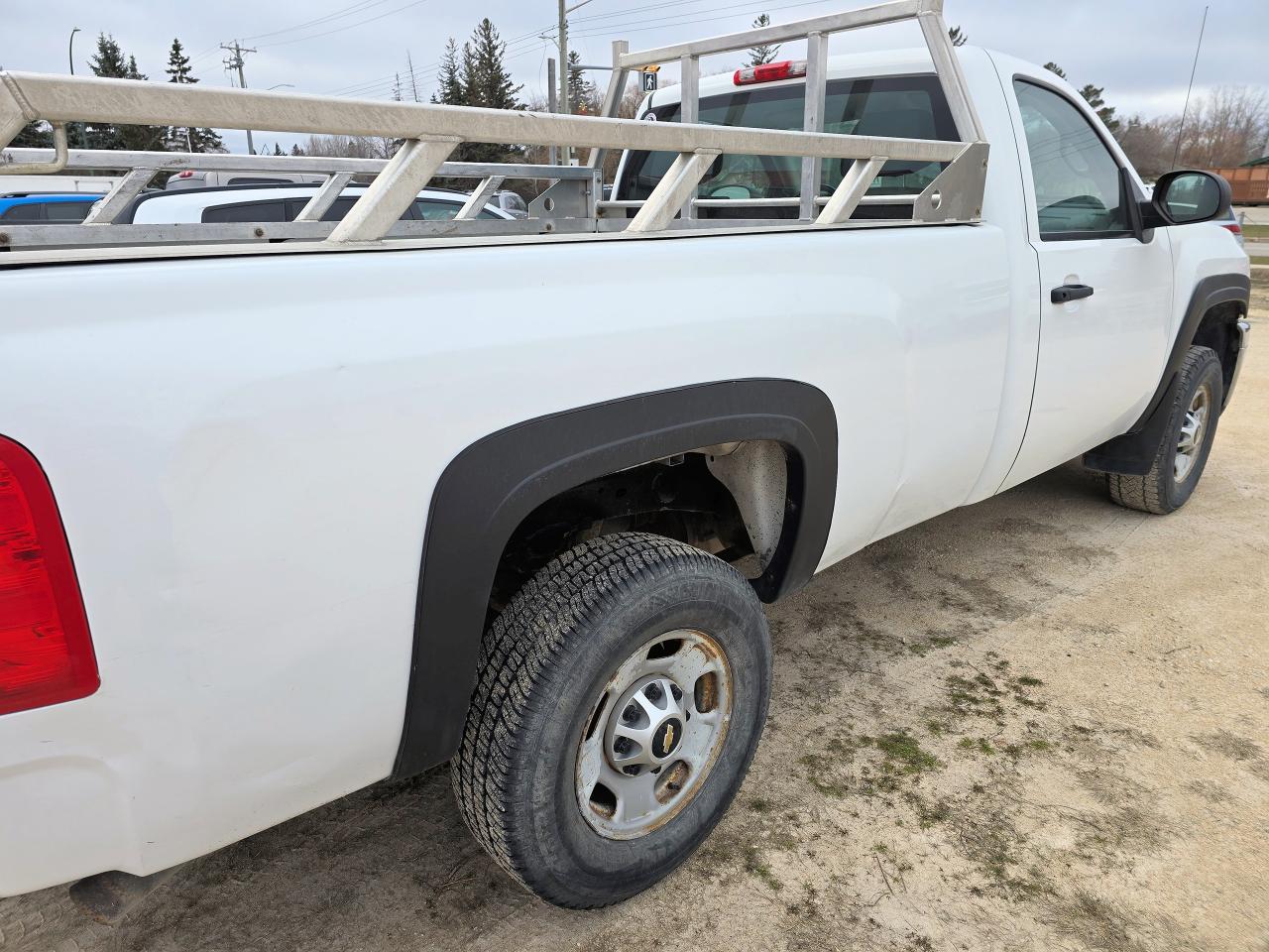 2014 Chevrolet Silverado 2500 WT - Photo #10
