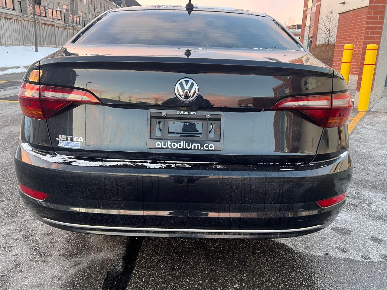 2019 Volkswagen Jetta Highline, Tan Leather Interior Photo4