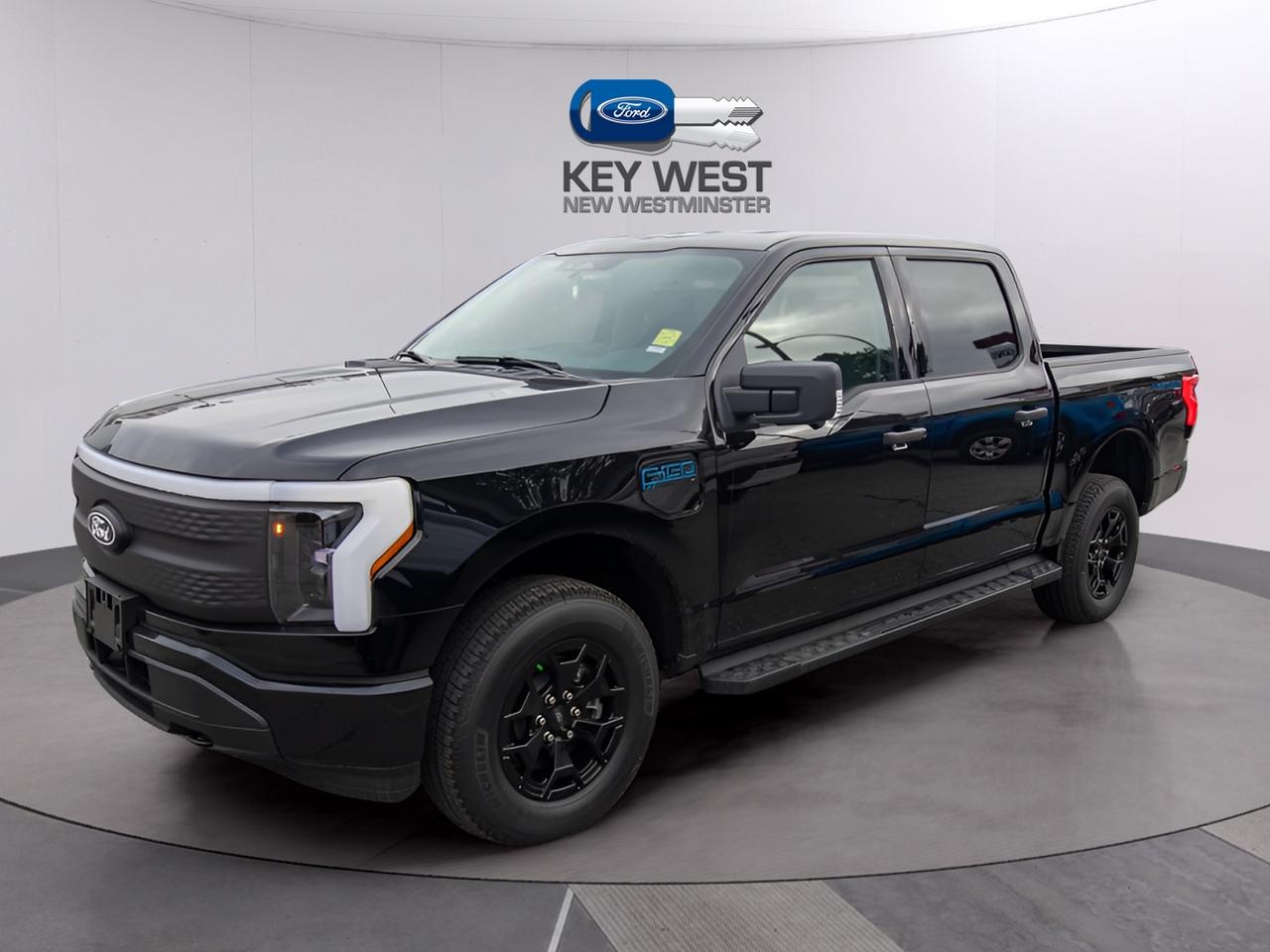 2025 Ford F-150 Lightning XLT Standard Range Battery 4WD SuperCrew 5.5' Box Photo1