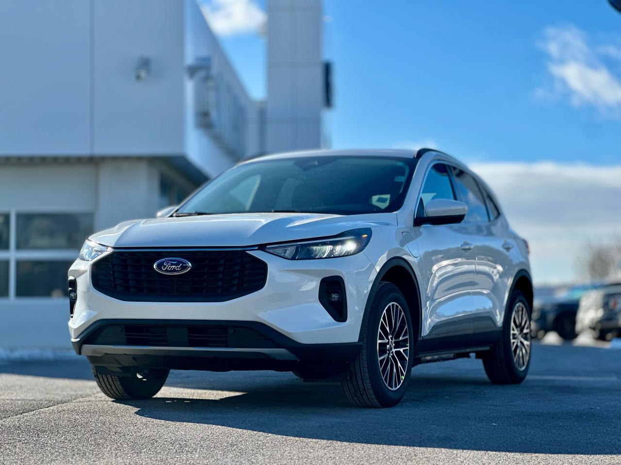 2026 Ford Escape PHEV FWD Photo2