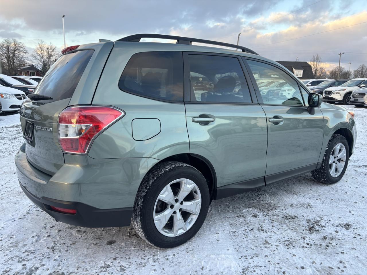 2016 Subaru Forester i convenience ~ACCIDENT FREE~ Photo