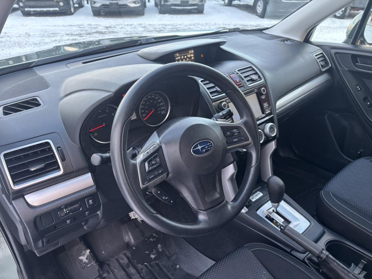 2016 Subaru Forester i convenience ~ACCIDENT FREE~ Photo