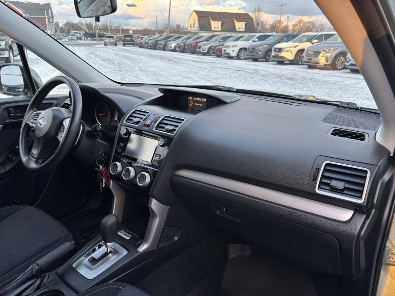 2016 Subaru Forester i convenience ~ACCIDENT FREE~ Photo