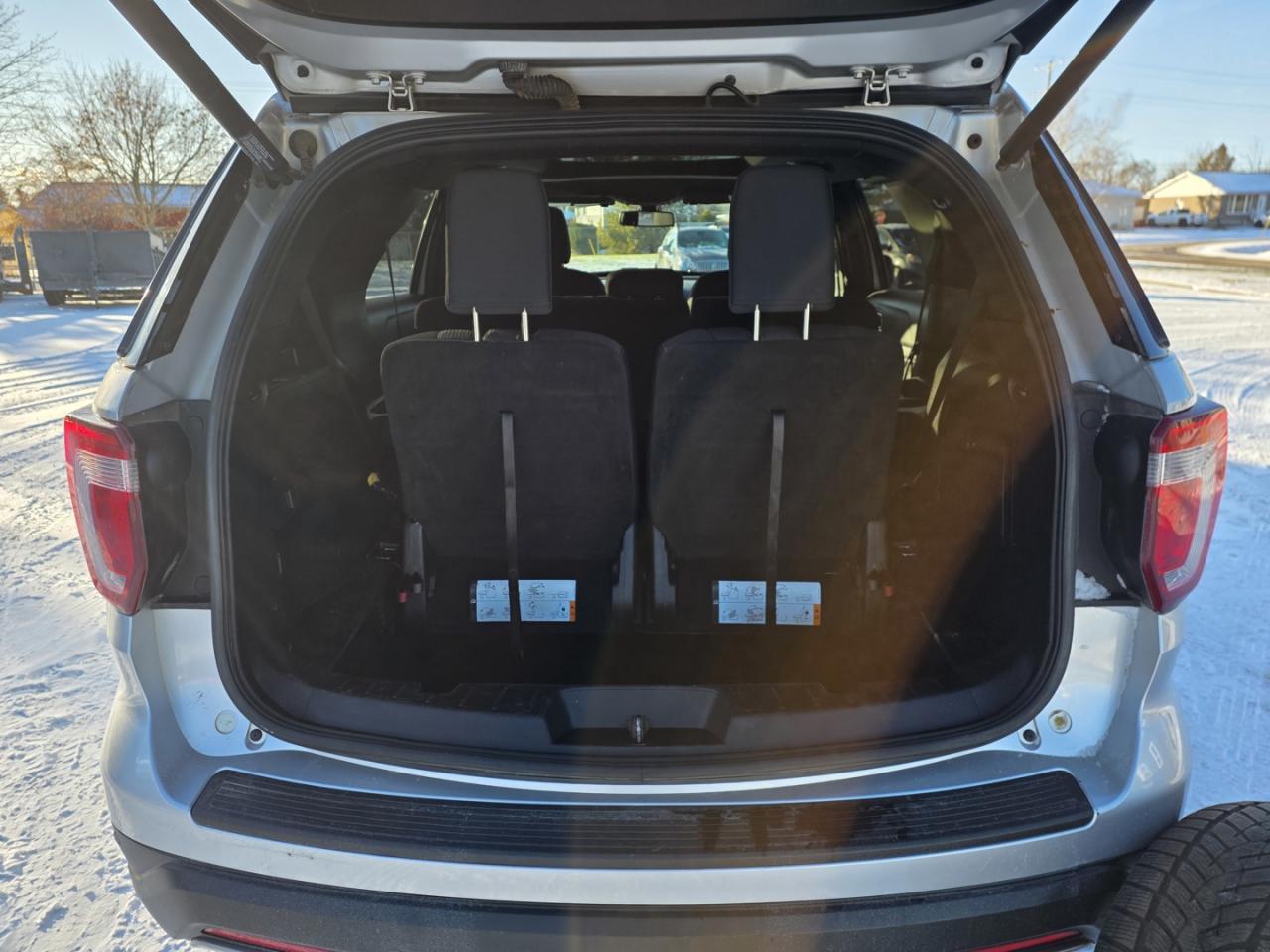 2019 Ford Explorer XLT 4WD , Remote Start, Heated Front Seats Photo