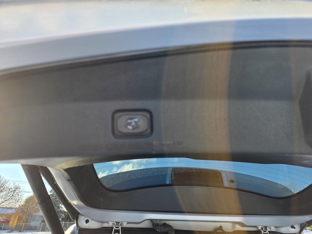 2019 Ford Explorer XLT 4WD , Remote Start, Heated Front Seats Photo