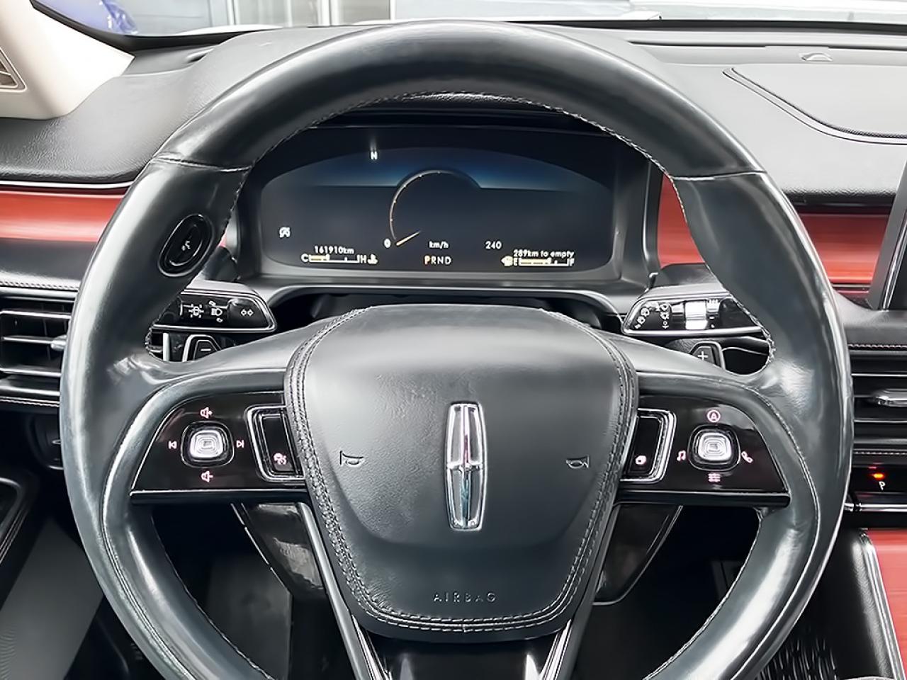 2020 Lincoln Aviator RESERVE|NAVI|REARCAM|PANOROOF|CAPTAIN CHAIRS Photo