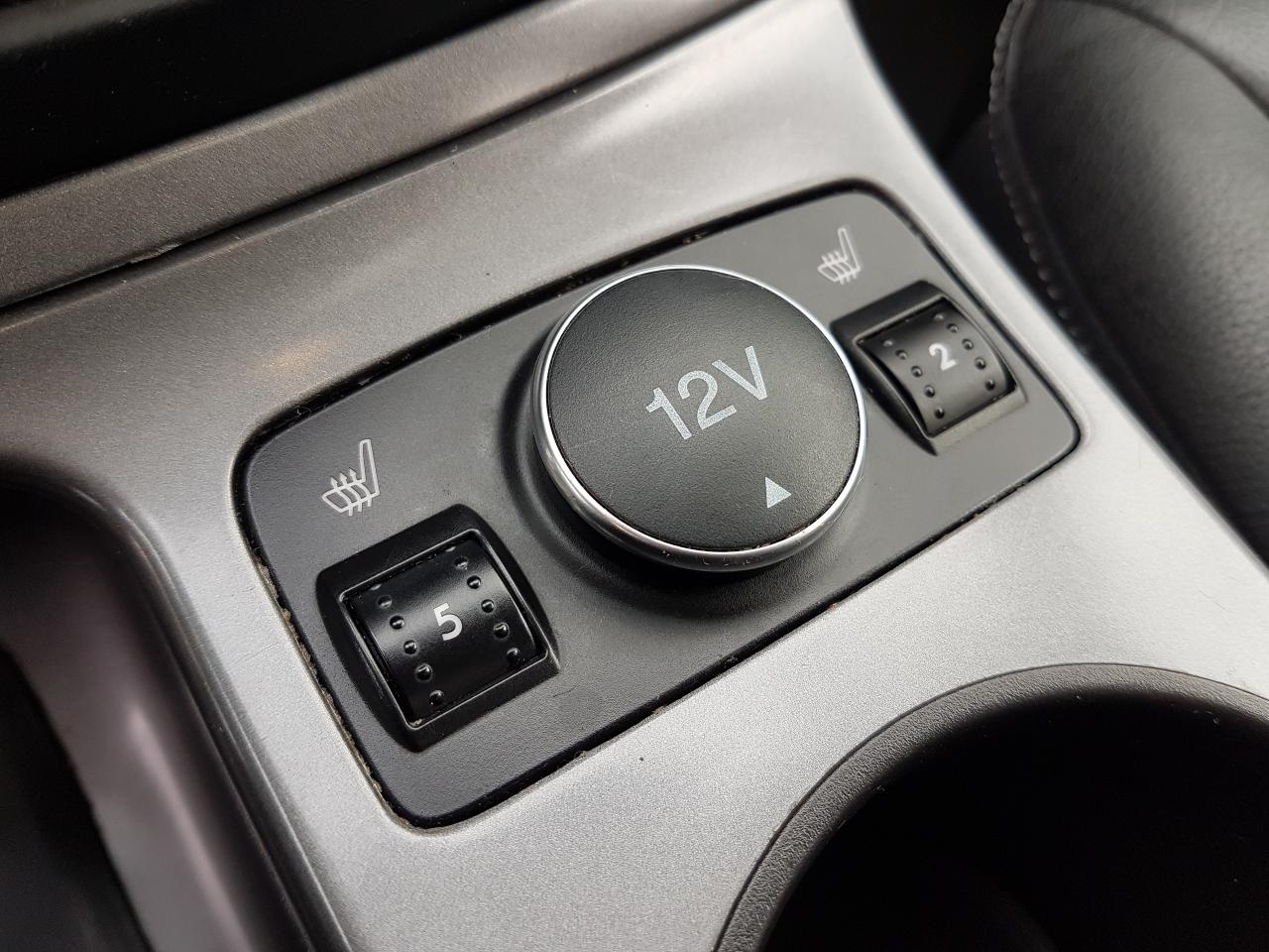 2015 Ford Escape SE 4WD *LEATHER-SUNROOF* Photo