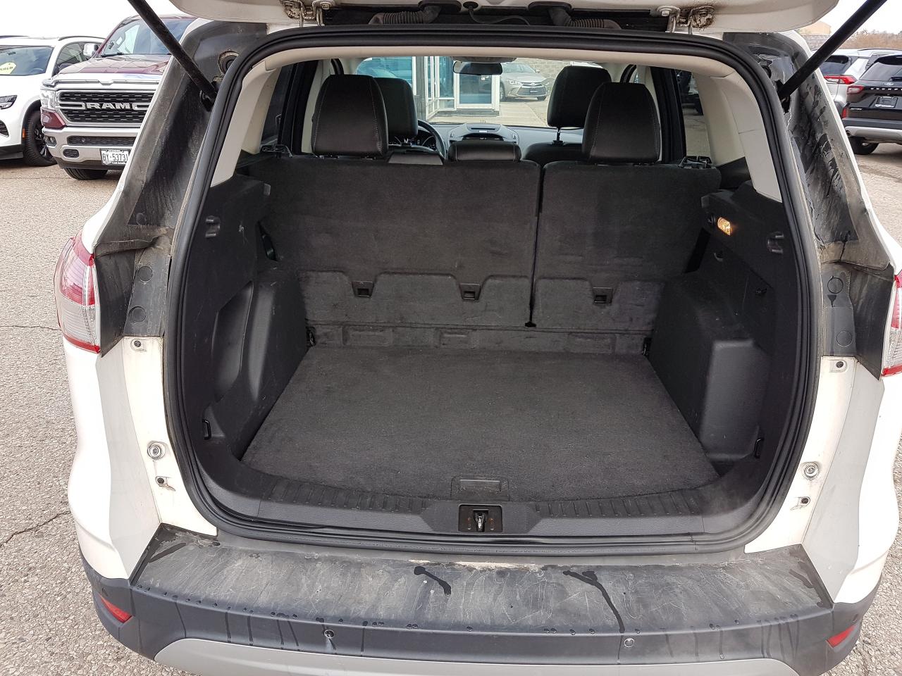 2015 Ford Escape SE 4WD *LEATHER-SUNROOF* Photo