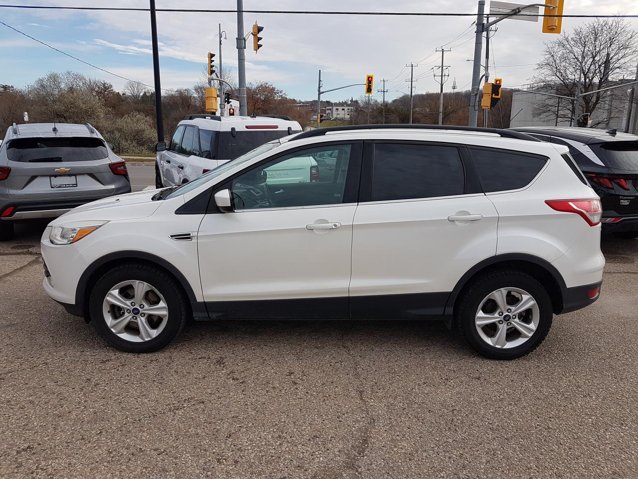 2015 Ford Escape SE 4WD *LEATHER-SUNROOF*