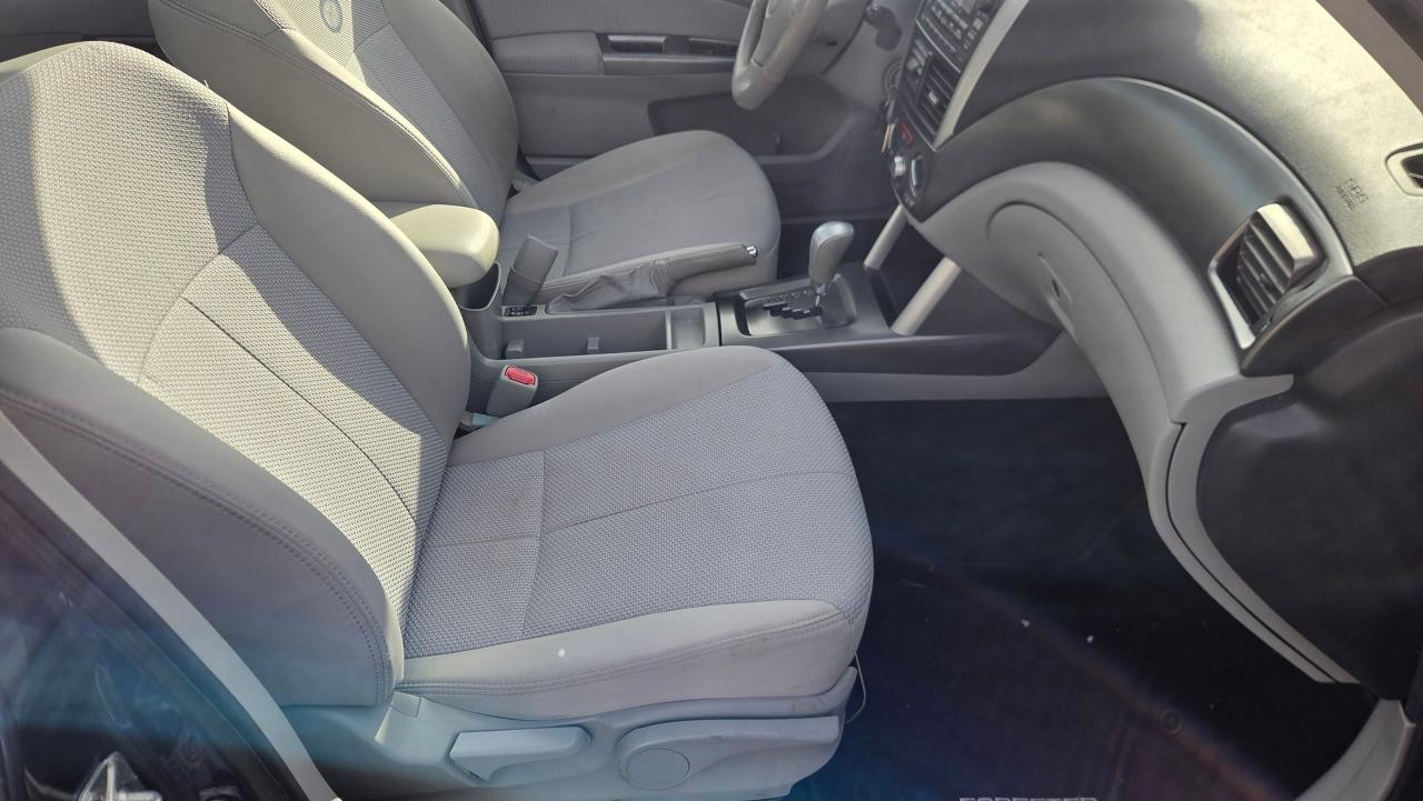 2012 Subaru Forester X Limited - Photo #8