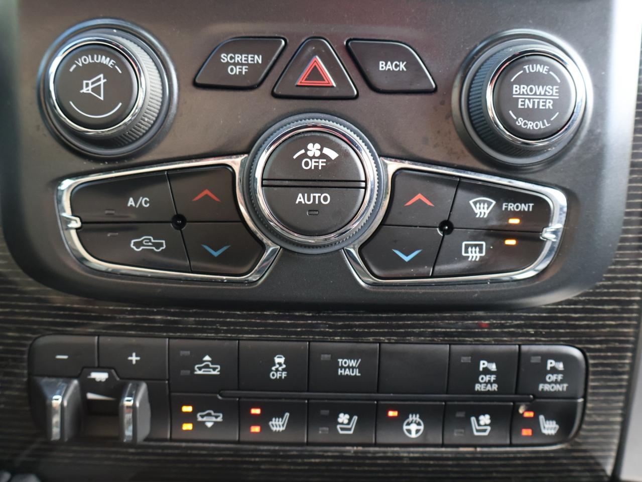 2016 RAM 1500 LIMITED DIESEL 4WD CERTIFIED *ACCIDENT FREE*DODGE MAINTAIN* CAMERA NAV BLUETOOTH LEATHER HEATED SEATS SUNROOF CRUISE ALLOYS - Photo #28