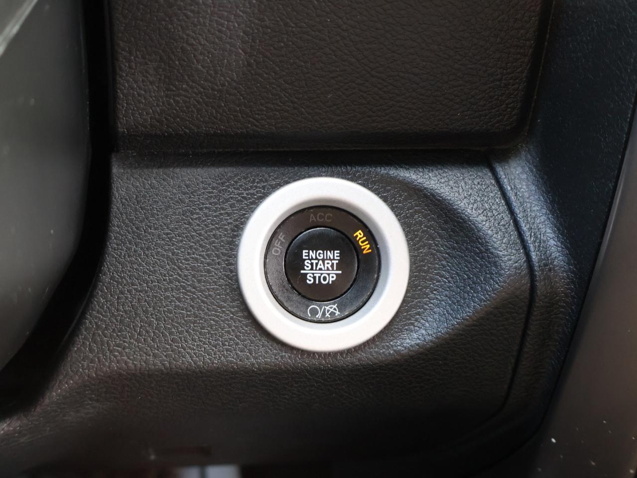 2016 RAM 1500 LIMITED DIESEL 4WD CERTIFIED *ACCIDENT FREE*DODGE MAINTAIN* CAMERA NAV BLUETOOTH LEATHER HEATED SEATS SUNROOF CRUISE ALLOYS - Photo #32