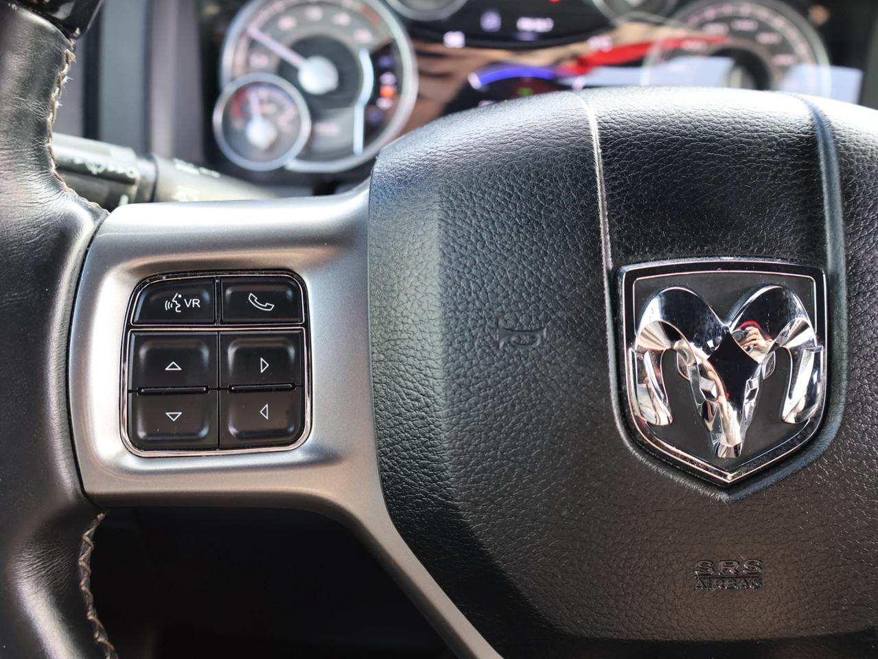 2016 RAM 1500 LIMITED DIESEL 4WD CERTIFIED *ACCIDENT FREE*DODGE MAINTAIN* CAMERA NAV BLUETOOTH LEATHER HEATED SEATS SUNROOF CRUISE ALLOYS - Photo #33