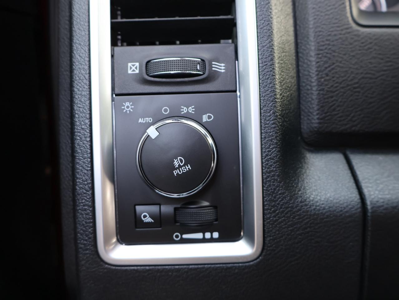 2016 RAM 1500 LIMITED DIESEL 4WD CERTIFIED *ACCIDENT FREE*DODGE MAINTAIN* CAMERA NAV BLUETOOTH LEATHER HEATED SEATS SUNROOF CRUISE ALLOYS - Photo #37