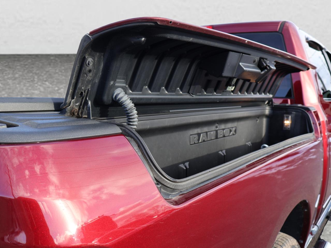 2016 RAM 1500 LIMITED DIESEL 4WD CERTIFIED *ACCIDENT FREE*DODGE MAINTAIN* CAMERA NAV BLUETOOTH LEATHER HEATED SEATS SUNROOF CRUISE ALLOYS - Photo #40