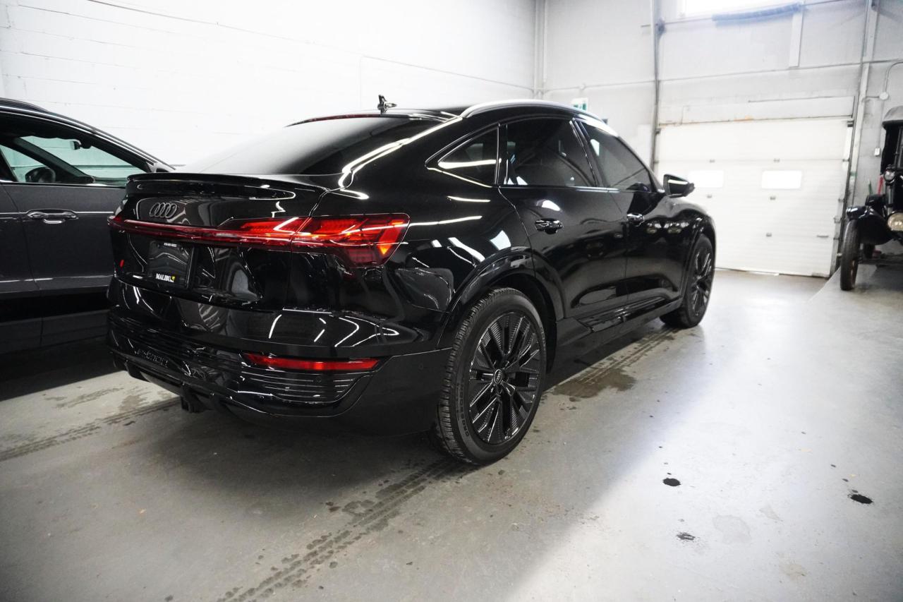 2024 Audi E-Tron Sportback Q8 ETRON SPORT BACK BLACK OPTICS Photo