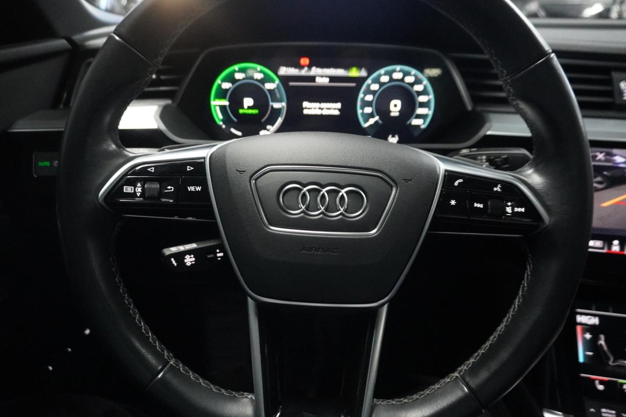 2024 Audi E-Tron Sportback Q8 ETRON SPORT BACK BLACK OPTICS Photo