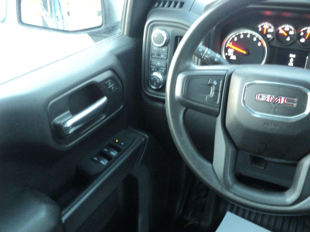 2023 GMC Sierra 1500 Pro CrewCab 4WD 2.7L4cylGas 6'7"Box - Photo #22