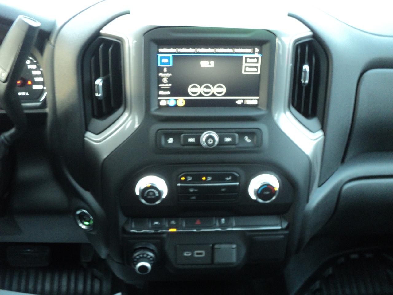 2023 GMC Sierra 1500 Pro CrewCab 4WD 2.7L4cylGas 6'7"Box - Photo #19