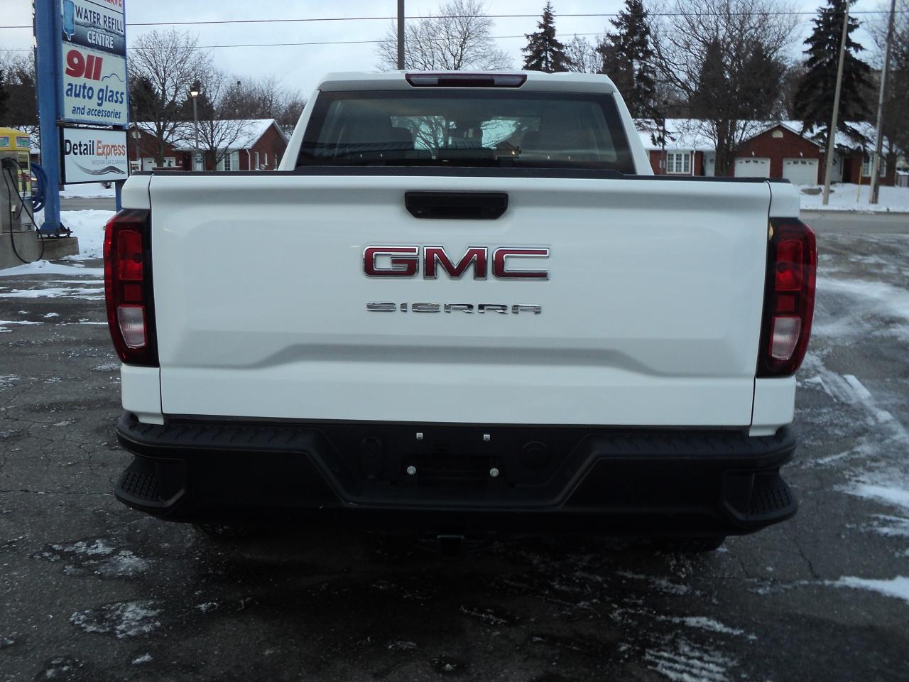 2023 GMC Sierra 1500 Pro CrewCab 4WD 2.7L4cylGas 6'7"Box - Photo #10