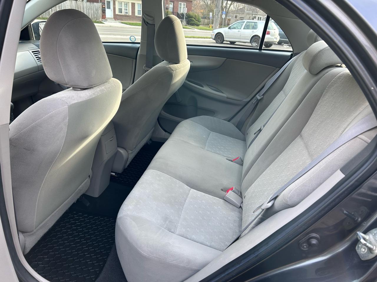 2010 Toyota Corolla CE Photo