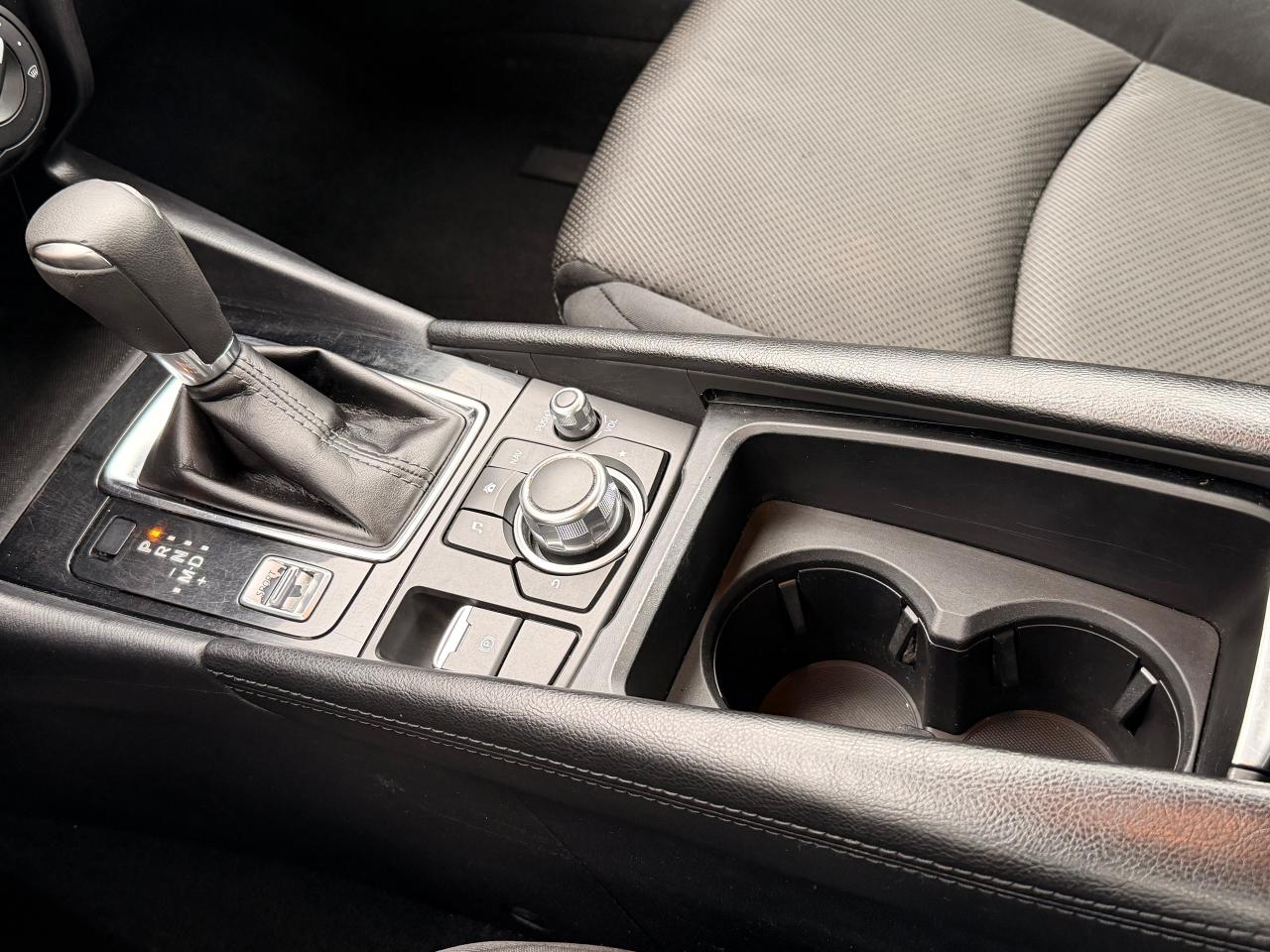 2017 Mazda MAZDA3 GX+New Tires+Brakes+Camera+CLEAN CARFAX Photo30