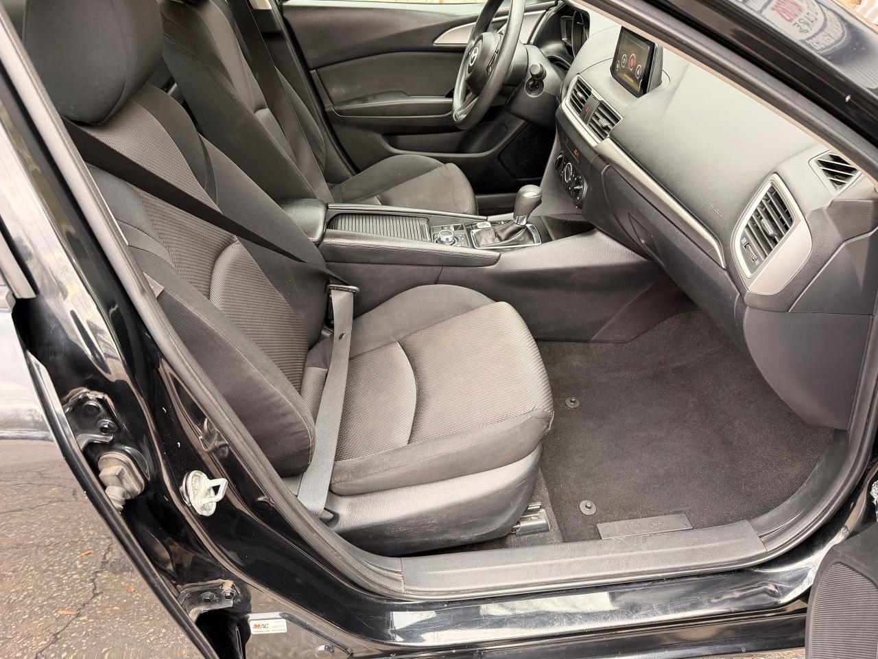 2017 Mazda MAZDA3 GX+New Tires+Brakes+Camera+CLEAN CARFAX Photo72