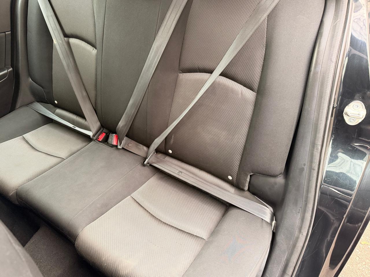 2017 Mazda MAZDA3 GX+New Tires+Brakes+Camera+CLEAN CARFAX Photo75