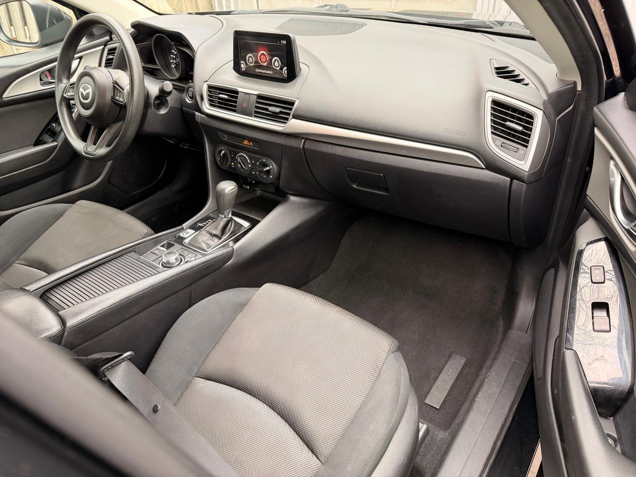 2017 Mazda MAZDA3 GX+New Tires+Brakes+Camera+CLEAN CARFAX Photo16