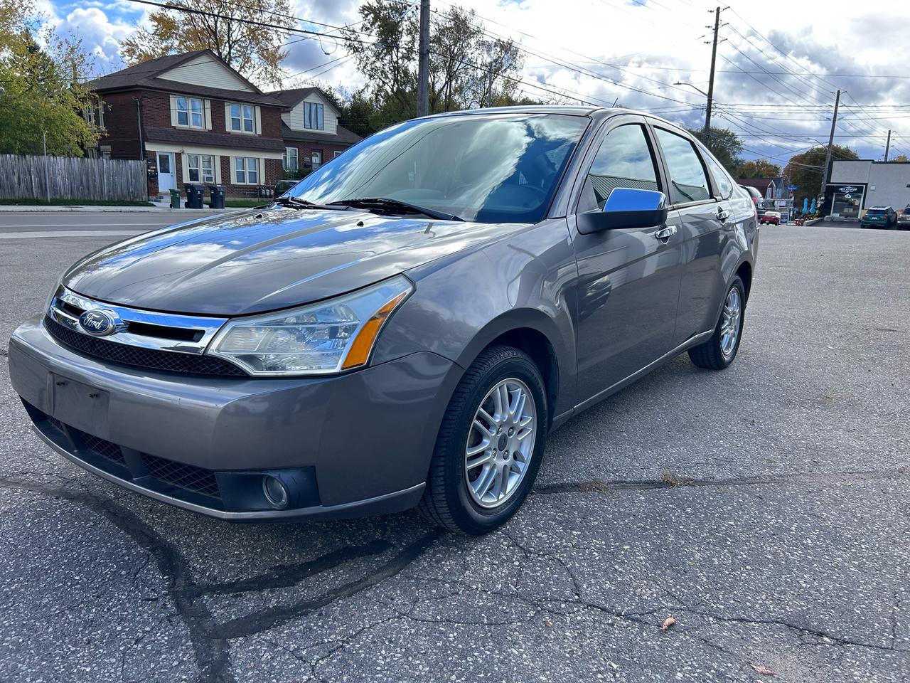 2011 Ford Focus SE Photo5