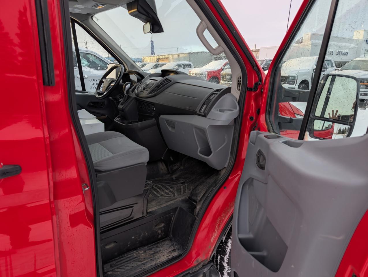 2017 Ford Transit T-250 Medium Roof Cargo Van Photo